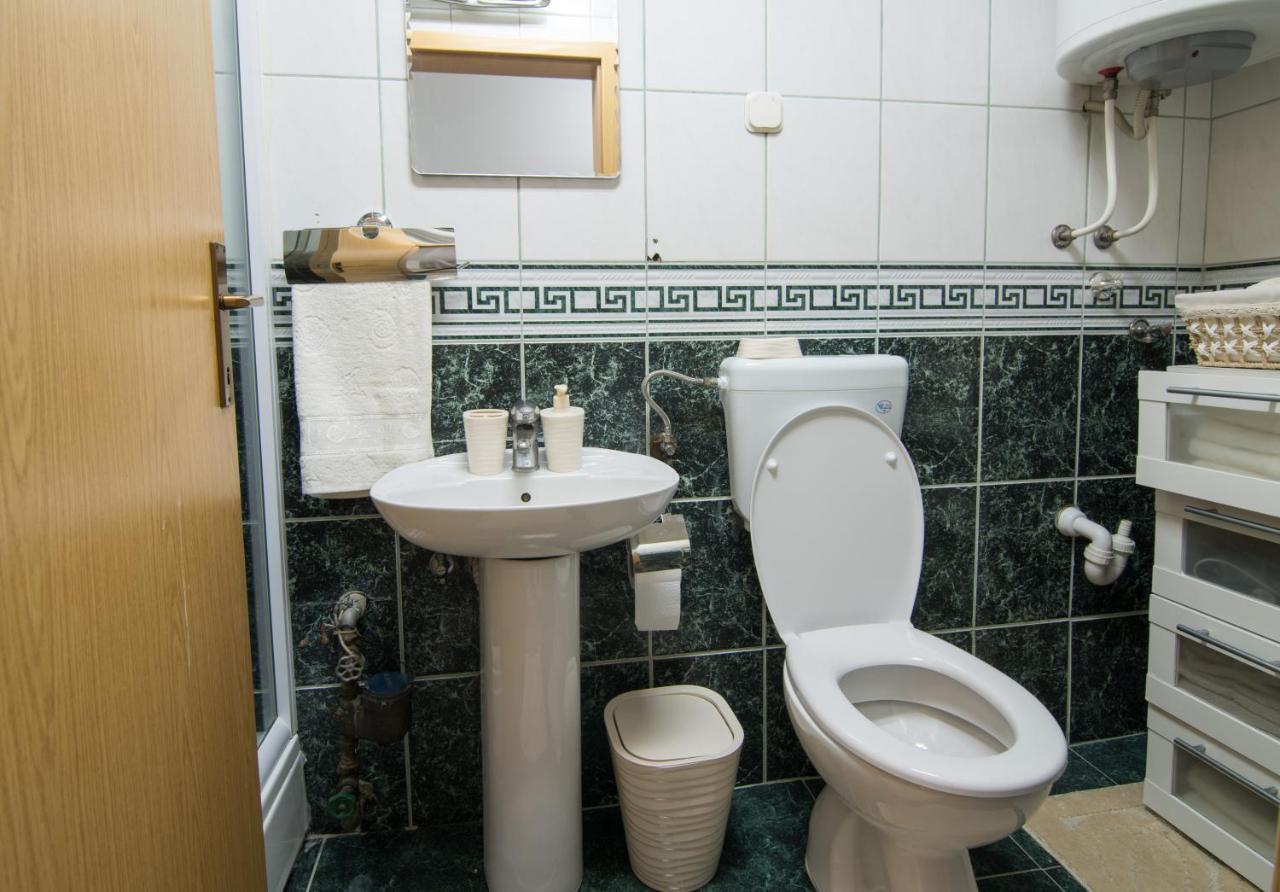 M Place Σκόπια Εξωτερικό φωτογραφία